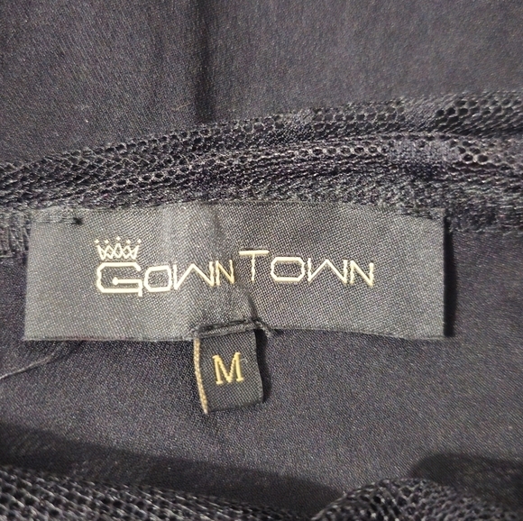 GOWN TOWN DRESS - Picture 10 of 13